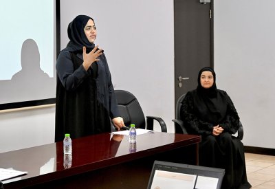 الجهاز الإداري بالنيابة العامة ينظم ورشة تدريبية حول التخاطب باستخدام لغة الإشارة