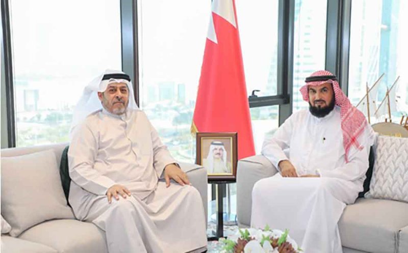 رئيس مجلس الأوقاف السنية يستقبل رئيس منطقة الشرق الأوسط وشمال أفريقيا وآسيا بالمؤسسة الإسلامية لتنمية القطاع الخاص