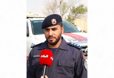 سيارة إسعاف ثابتة في البر وبديل في حالة إشغالها