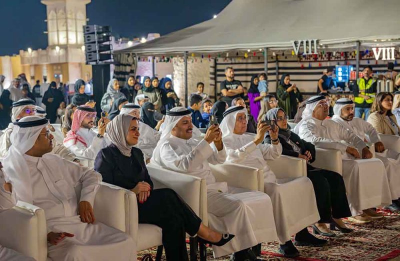 "كورال البحرين" يقدم حفله الأول ضمن فعاليات مهرجان أعياد البحرين بالقرية التراثية