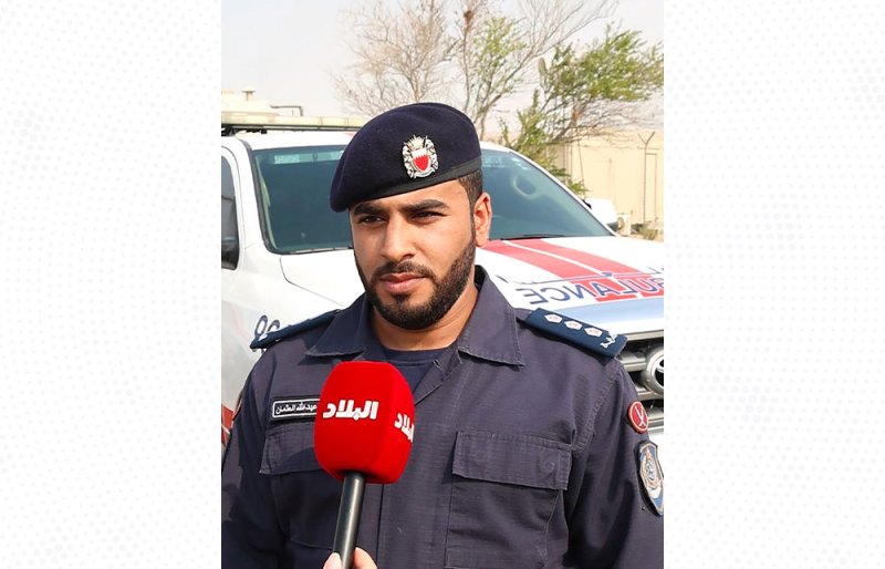 سيارة إسعاف ثابتة في البر وبديل في حالة إشغالها