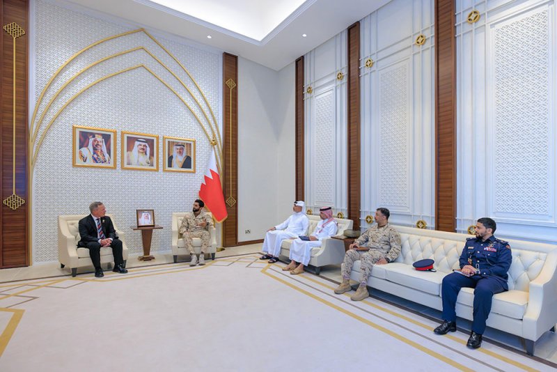 سمو الشيخ ناصر بن حمد آل خليفة يستقبل وفدًا من الكونغرس الأميركي