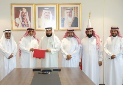 الهاجري يوقع مذكرة تفاهم لمشروع بناء مسجد بمنطقة الساية بالمحرق