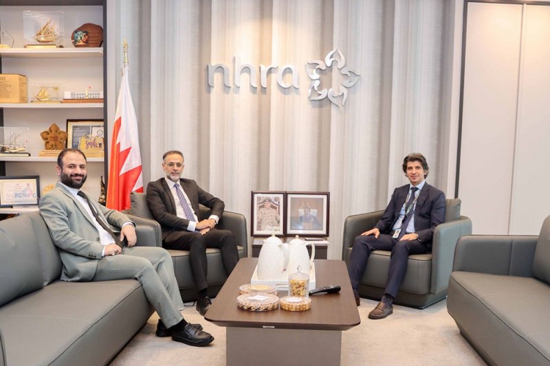 الرئيس التنفيذي للهيئة الوطنية لتنظيم المهن والخدمات الصحية يستقبل رئيس جمعية الأطباء البحرينية