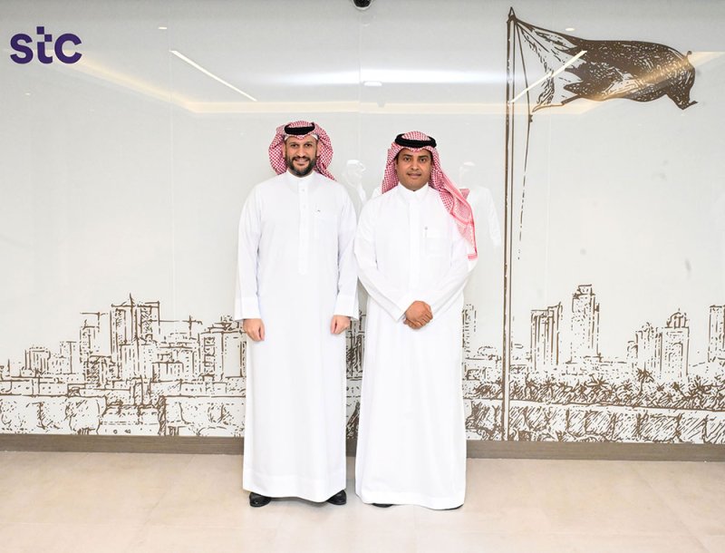 الرئيس التنفيذي لهيئة تنظيم سوق العمل يلتقي رئيس مجلس إدارة stc pay