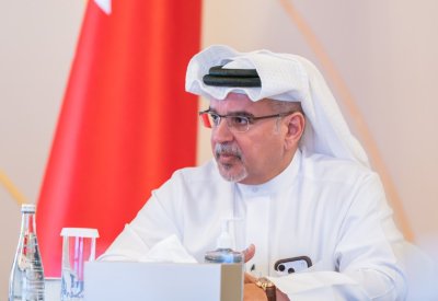 سمو ولي العهد رئيس الوزراء: المواقف البطولية لشهداء الوطن ستظل راسخة بوجدان البحرين