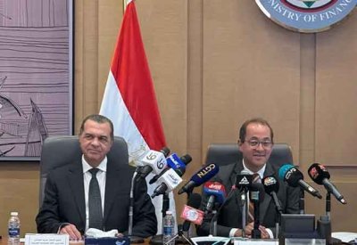 مصر: معدل الدين الحكومي للناتج المحلي انخفض 11% خلال عامين
