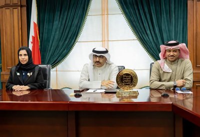 وزير التربية يلتقي الفريق المشرف على البرنامج الوطني لتدريب وتأهيل المعلمين