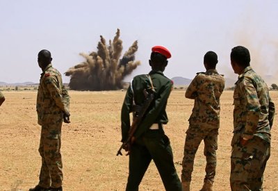 فرار جنود سودانيين إلى جنوب السودان بعد سقوط حقل هجليج