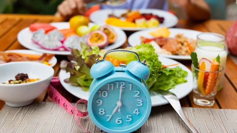 دراسة تكشف تأثيرات مدهشة للصيام المتقطع.. تفوق التخسيس