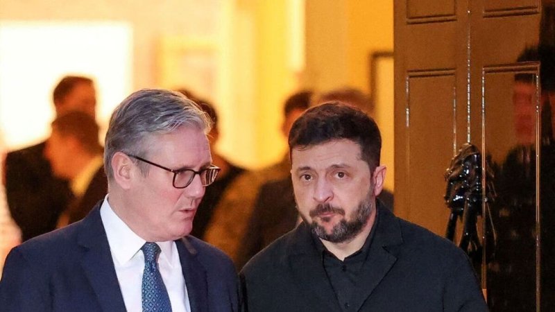 ستارمر رداً على ترامب: أوروبا قوية وستبقى خلف أوكرانيا