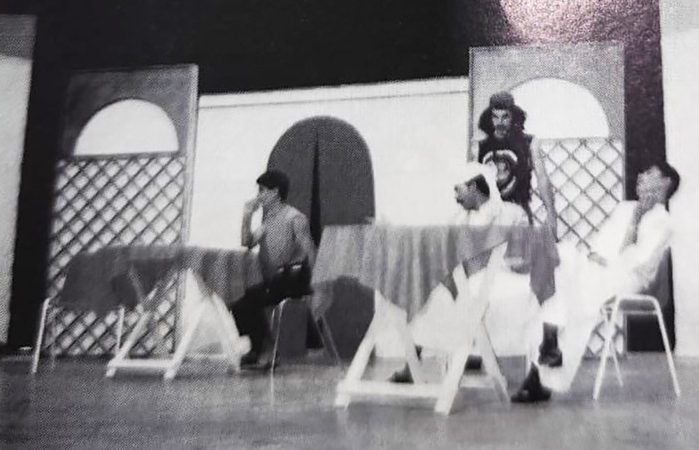 أحد أنشطة لجنة الفن والمسرح