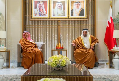 وزير المالية والاقتصاد الوطني يستقبل رئيس مجلس إدارة بنك الخليج الدولي