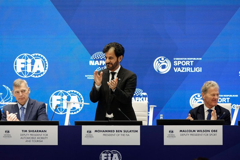 انتخاب الإماراتي محمد بن سليم لولاية ثانية رئيساً للاتحاد الدولي للسيارات (FIA)الرياضة