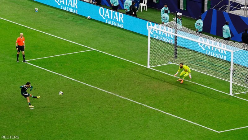 الإمارات تصعد إلى نصف نهائي كأس العرب على حساب الجزائر