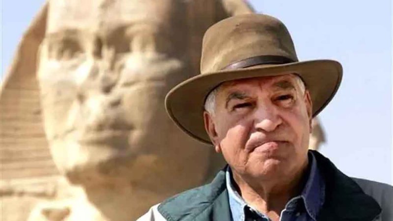 زاهي حواس: لا يوجد وادي ملوك ثان وبردية الفاتيكان اخترعها ساحر مصري
