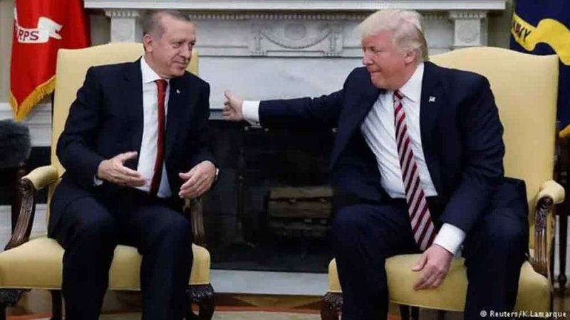 أردوغان يخطط لبحث خطة السلام في أوكرانيا مع ترامب