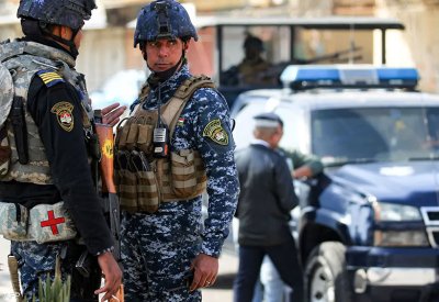 جريمة بشعة تهز العراق.. طبيب يشعل النار بزوجته داخل سيارتها