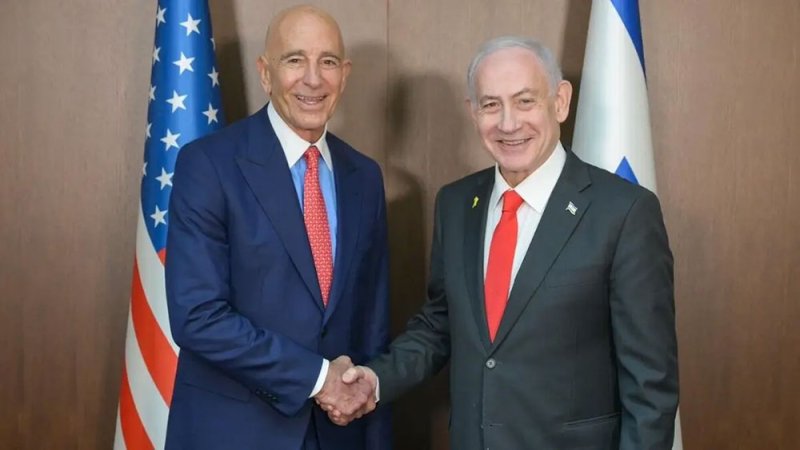 نتنياهو يلتقي براك في القدس.. سوريا وغزة على طاولة البحث