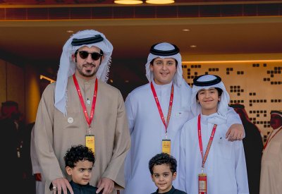 نخبة الجياد تتنافس على كؤوس سمو الشيخ خالد بن حمد وأنجاله في مهرجان العيد الوطني