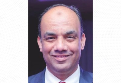 الأديب المصري أسامة الشاذلي يسرد تاريخ الأرض المقدسة في مركز الشيخ إبراهيم
