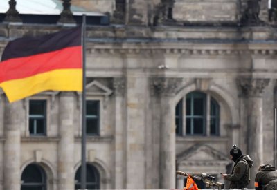 ألمانيا تصدر 100 ألف تأشيرة لم شمل عائلات اللاجئين في 2025