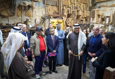 وزير الخارجية يزور مهرجان ليالي المحرق برفقة سفراء البعثات الأجنبية المعتمدة في المملكة