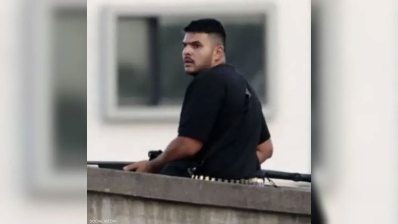 كشف تفاصيل صادمة قبل "مذبحة بوندي".. وقرار بحق نافيد أكرم