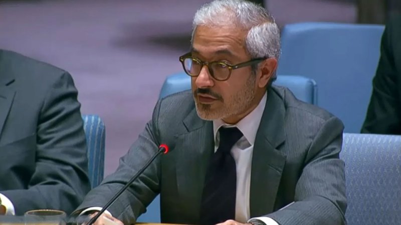 الإمارات: ندعم انتقال السودان إلى حكومة مدنية