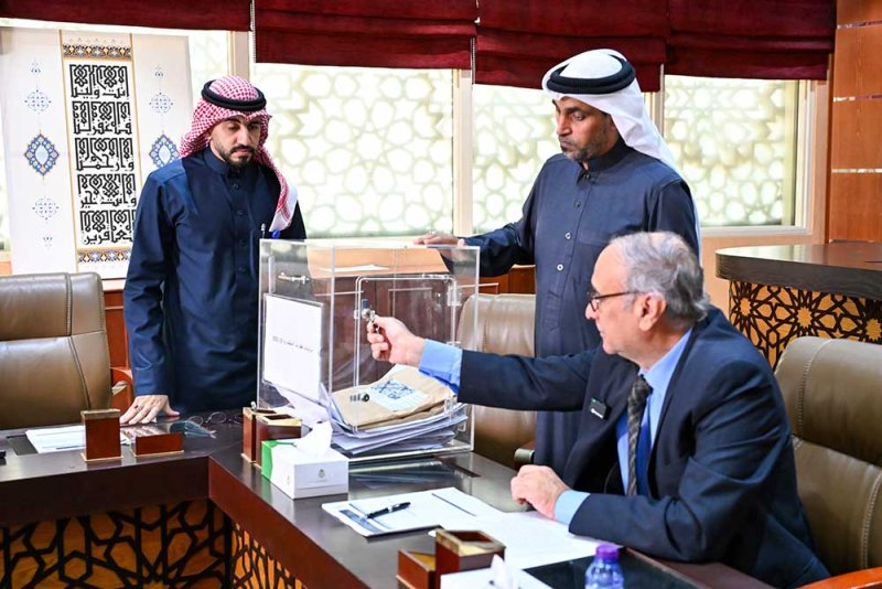 الأوقاف الجعفرية: فتح 31 عطاءً في جلسة المزايدات العقارية الثالثة للعام 2025
