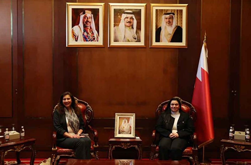 المدير التنفيذي لمركز الملك حمد للتعايش والتسامح تستقبل سفيرة جمهورية مصر العربية لدى مملكة البحرين