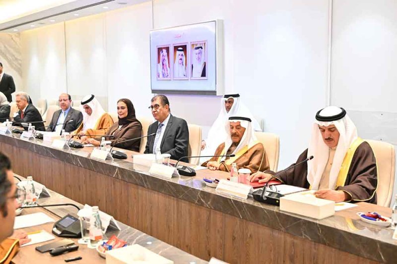 السلطتان التنفيذية والتشريعية تتوافقان على 9 مبادرات تسهم في تطوير الوضع المالي وتمويل استمرارية الدعم