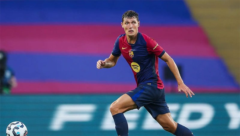 لوائح الليجا تضع برشلونة في ورطة لضم بديل كريستنسن