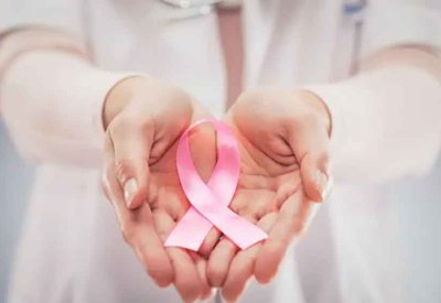 دراسة: فحص سرطان الثدي وفق المخاطر الفردية يقلّل الحالات المتقدمة دون المساس بالأمان