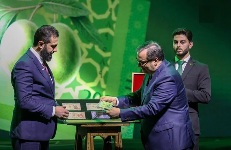 الشرع يكشف عن العملة الجديدة ويوجه رسائل للسوريين عن عدم الخوف من مرحلة دقيقة وحساسة