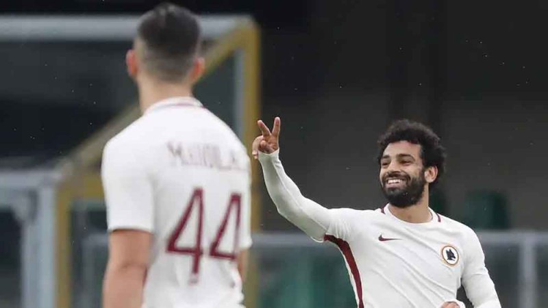 مستغلاً أزمته في ليفربول.. روما يحلم بإعادة صلاح إلى إيطاليا