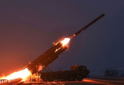كوريا الشمالية تطلق صاروخا باليستيا باتجاه بحر اليابان