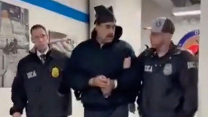بعد اعتقال مادورو.. حصار أميركي خانق يوقف صادرات النفط الفنزويلية بالكامل