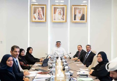 "خدمات النواب" تعتمد مقترح دعم الأطباء البحرينيين لنيل البورد