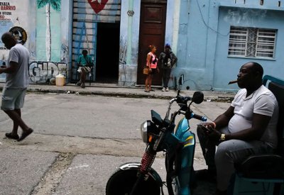 كوبا تحت المجهر: ماذا تبقّى لترامب لإسقاطها؟