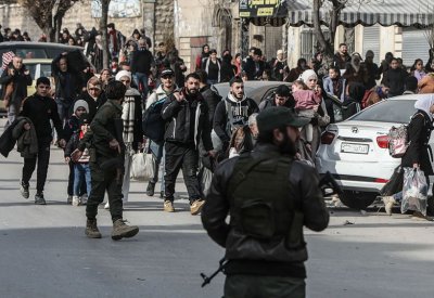 اشتباكات في حلب.. وإسرائيل تدين الهجمات على الأقلية الكردية