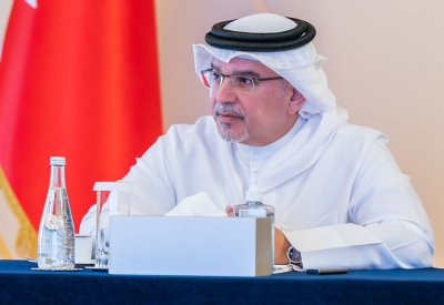 اللجنة العليا للطاقة والثروات الطبيعية تطّلع على موضوعات متصلة بتطوير قطاع الطاقة في مملكة البحرين