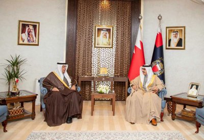 وزير الداخلية يبحث مع سفير البحرين لدى تونس تطوير التعاون الأمني بين البلدين