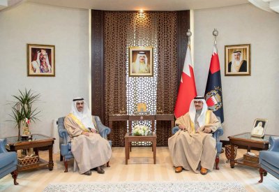 وزير الداخلية يستقبل سفير البحرين لدى الولايات المتحدة ويشيد بعطاء منسوبي الدبلوماسية البحرينية في إبراز انجازات المملكة ومسيرتها الوطنية الشاملة