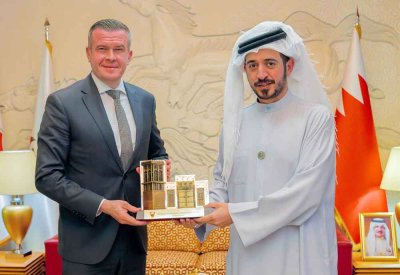 خالد بن حمد يستقبل رئيس الوكالة الدولية لمكافحة المنشطات