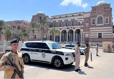 مصرف ليبيا يتسلم 287 مليون دولار من إيرادات النفط خلال 13 يوماً