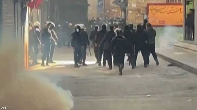 عوامل رئيسية في تحديد مستقبل إيران في ظل الاحتجاجات