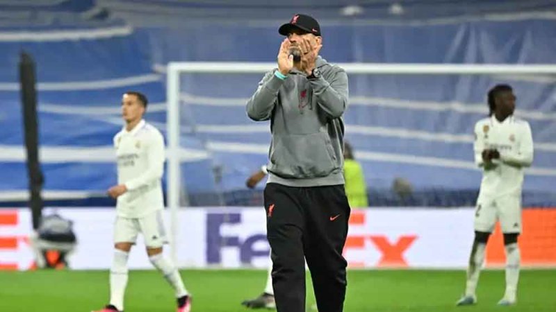 كلوب يكشف حقيقة مفاوضاته مع ريال مدريد