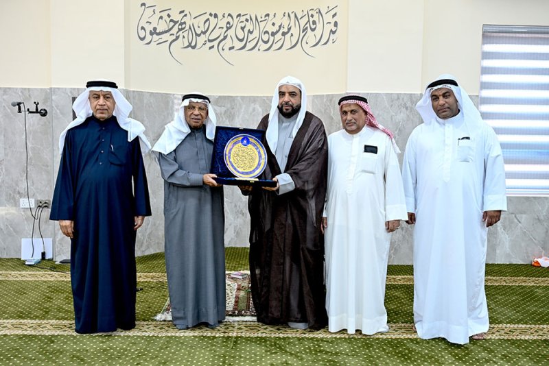 الصالح: بناء وإعمار المساجد من القيم الراسخة في وجدان المجتمع البحريني