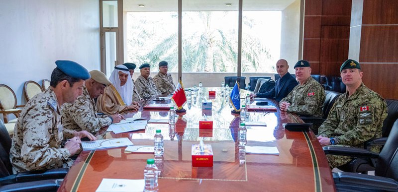 وزير شؤون الدفاع يستقبل نائب قائد قيادة القوات المشتركة المتحالفة لحلف شمال الأطلسي "الناتو"